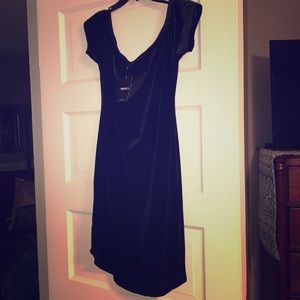 Black velvet dress